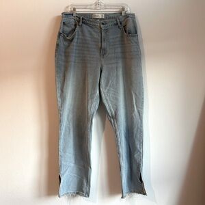 Abercrombie & Fitch straight ultra high rise jeans with bootcut slit 33/16R